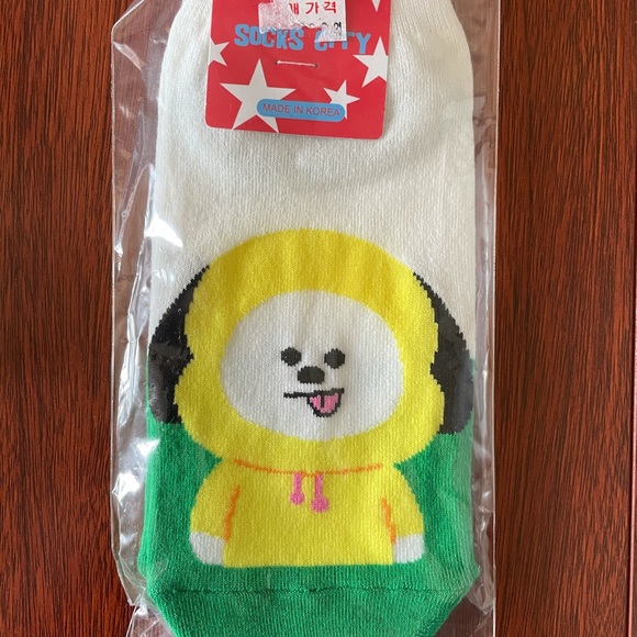 BT21 Socks - Picture 2 of 9